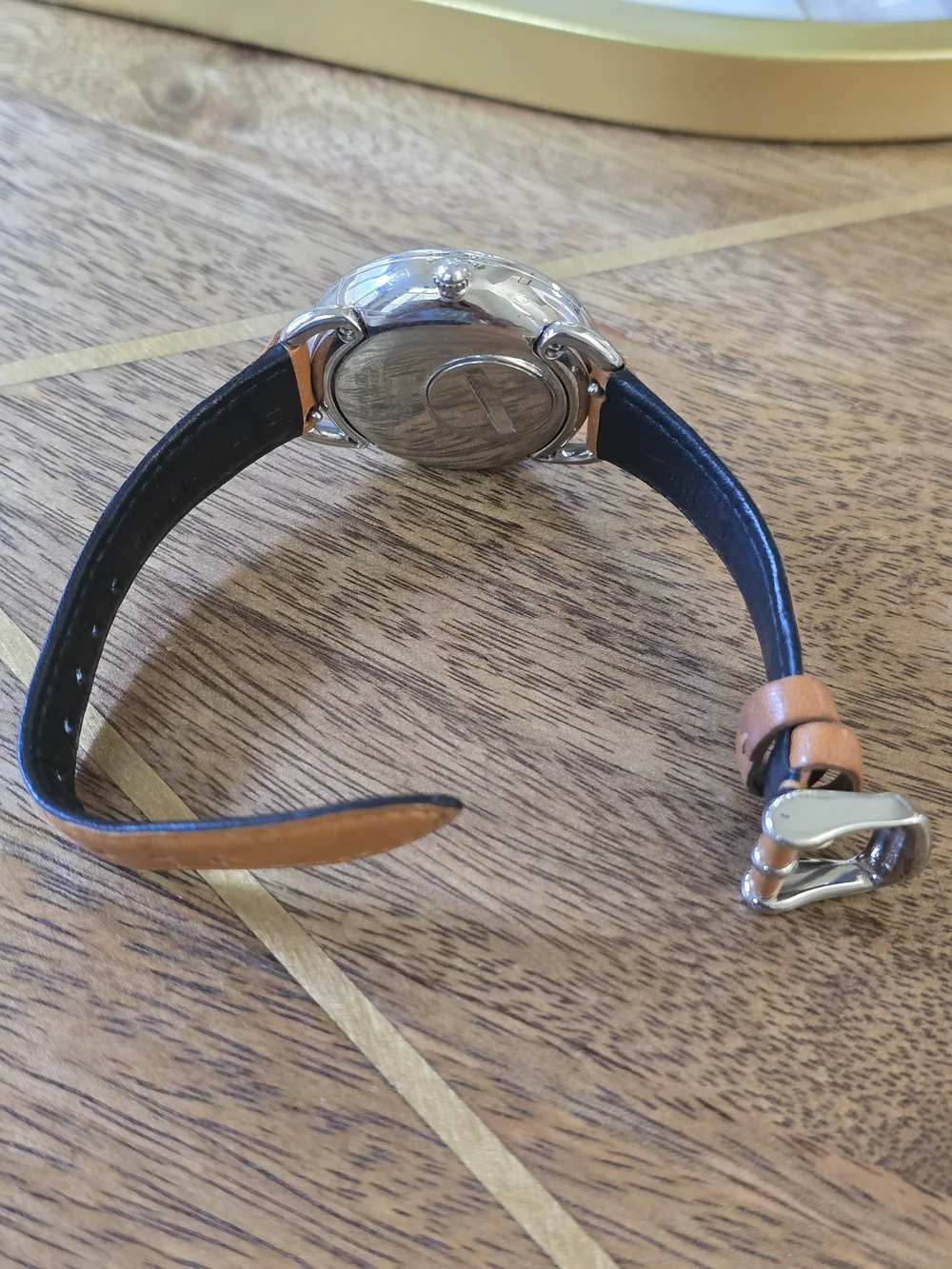Fossil Classic Round Watch in Tan Leather